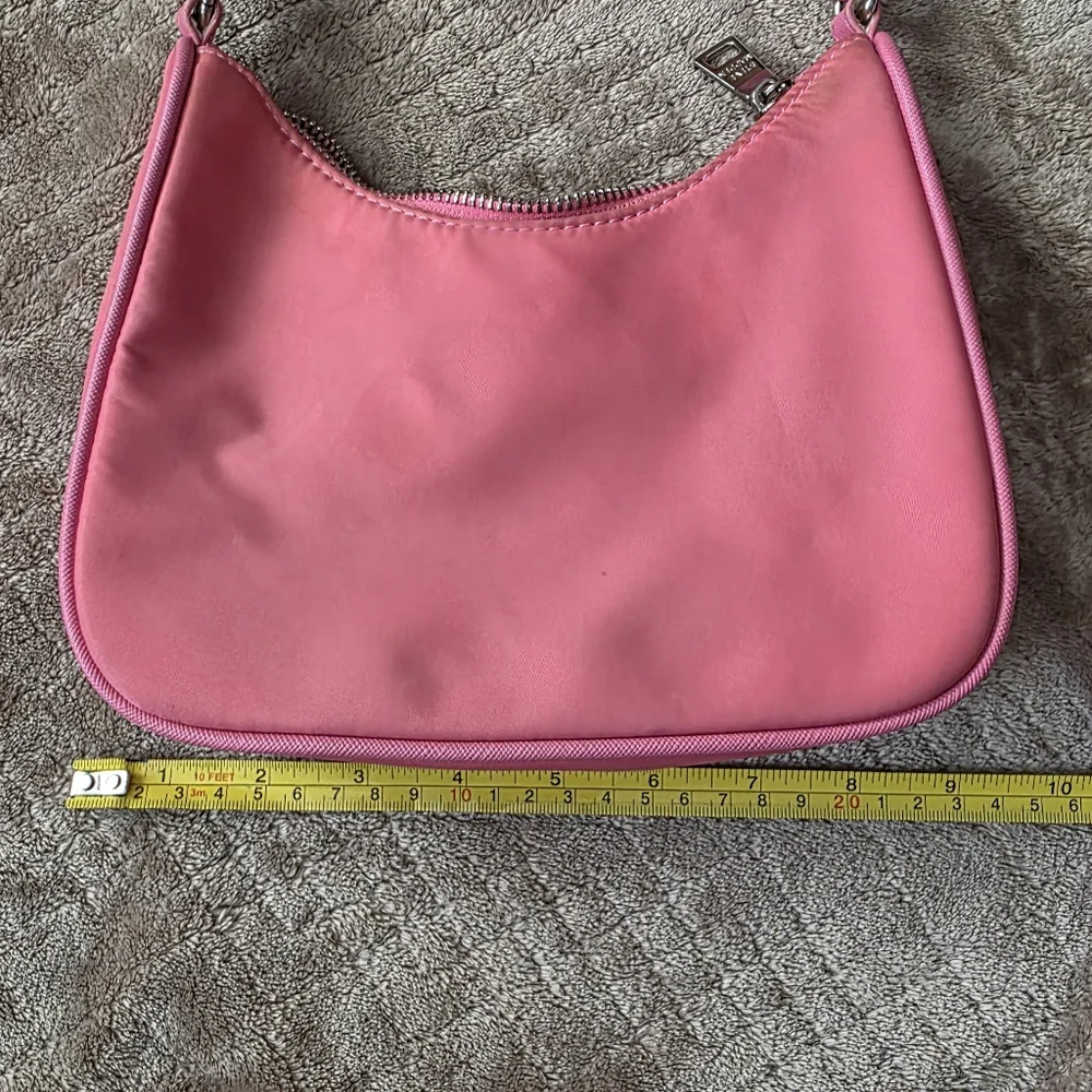 Steve Madden stylish pink